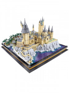 Конструктор MOULD KING «Школа чародейства и волшебства Хогвартс» 22004