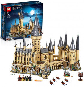 Конструктор  Magic World Гарри Поттер  Большой замок Хогвартс