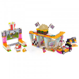 Конструктор Girls Club «Время дрифтинга» 11038