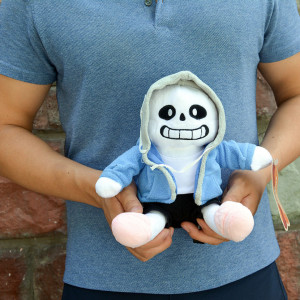 Мягкая игрушка плюшевый Санс Undertale, 22 см