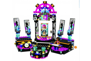 Конструктор Френдс Friends «Поп звезда: сцена»