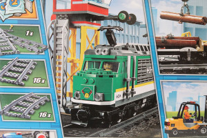 Электромеханический конструктор Cities «Товарный поезд», радиоуправляемый