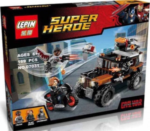 Конструктор Super Heroes «Опасное ограбление Кроссбоунса»