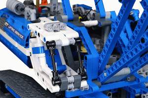 Конструктор Техник «Гусеничный кран»