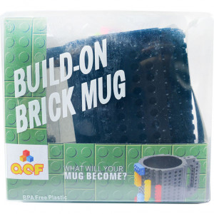 Кружка Build-on Brick Mug «Конструктор» с деталями, черная