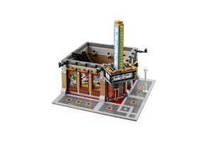 Конструктор Creators «Кинотеатр Палас»