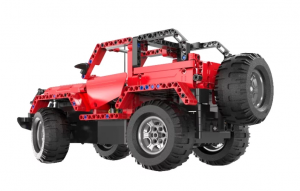 Электромеханический конструктор Technic «Воин бездорожья» на радиоуправлении