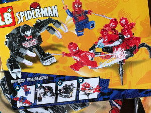 Набор 4 мини-конструкторов Spiderman «Человек-паук против Венома»