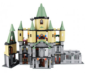 Конструктор Magic World Гарри Поттер «Замок Хогвартс»